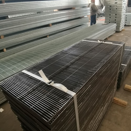 工業(yè)廠鋼格柵板為什么如此受歡迎