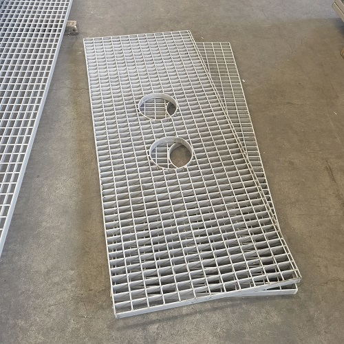 鋼格板表面處理方式對比：噴漆、鍍鋅、不銹鋼哪種更耐用？