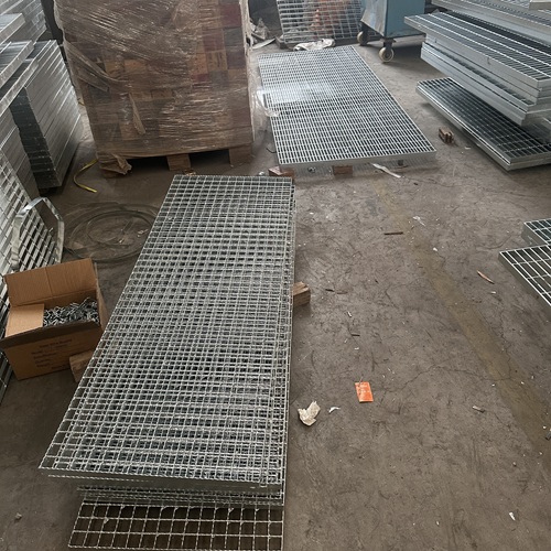 鋼格板怎么選才靠譜這5點工程人必須記牢